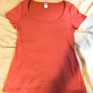 SALE 2for$15 Old Navy Scoop Neck Salmon T-Shirt​
